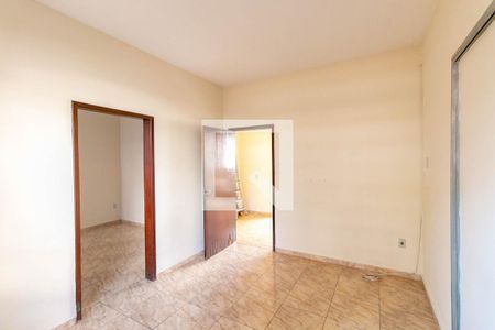 Sala de casa à venda com 3 quartos, 182m² em Santo Antônio, Belo Horizonte