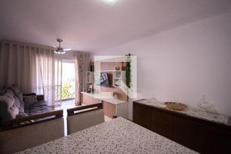 Sala de apartamento à venda com 3 quartos, 75m² em Vila Vermelha, São Paulo