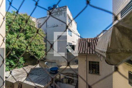 Apartamento à venda com 99m², 3 quartos e 2 vagasVista da Área de Serviço