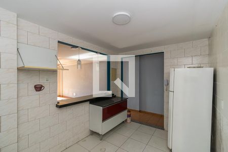 Apartamento à venda com 99m², 3 quartos e 2 vagasCozinha