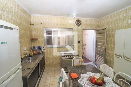 Casa à venda com 115m², 2 quartos e 1 vaga Casa à venda com 115m², 2 quartos e 1 vagaCozinha