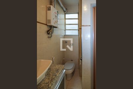 Apartamento à venda com 70m², 3 quartos e sem vagaBanheiro Corredor