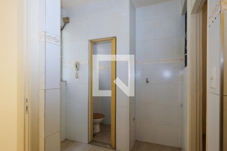 Apartamento à venda com 70m², 3 quartos e sem vagaÁrea de Serviço