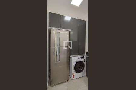 Apartamento para alugar com 34m², 2 quartos e 1 vagaCozinha e Área de Serviço