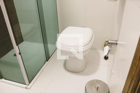 Casa à venda com 300m², 3 quartos e 3 vagasBanheiro Corredor