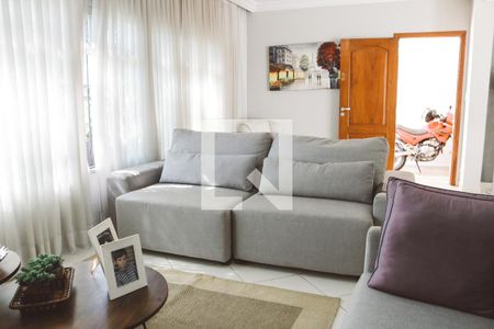 Sala de casa para alugar com 3 quartos, 300m² em Vila Sabrina, São Paulo