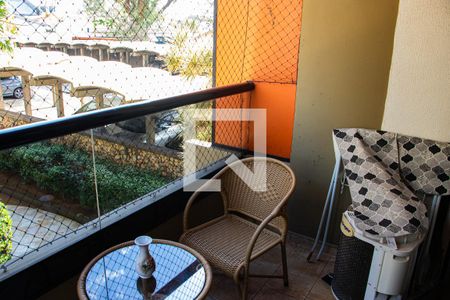 Apartamento à venda com 95m², 3 quartos e 1 vagaVaranda 