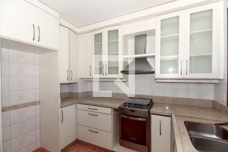 Casa de condomínio à venda com 211m², 3 quartos e 2 vagas Casa de condomínio à venda com 211m², 3 quartos e 2 vagasCozinha