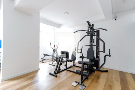 Apartamento para alugar com 84m², 2 quartos e 2 vagasÁrea Comum - Academia