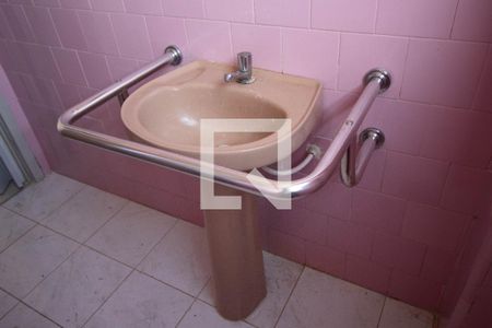 Apartamento para alugar com 70m², 3 quartos e 1 vagaBanheiro