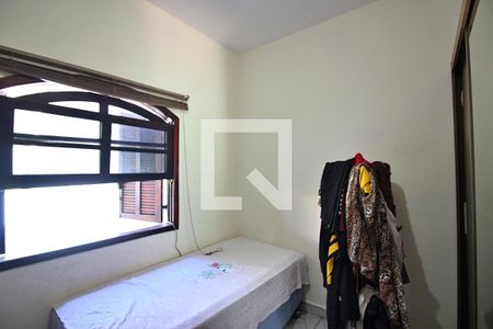 Casa à venda com 250m², 4 quartos e 2 vagasQuarto 2