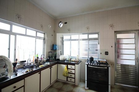 Casa à venda com 250m², 4 quartos e 2 vagasCozinha