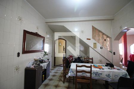 Casa à venda com 250m², 4 quartos e 2 vagasCozinha