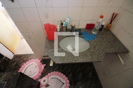 Casa à venda com 250m², 4 quartos e 2 vagasBanheiro Quarto 1 - Suíte