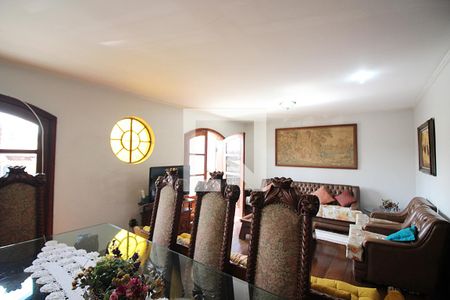 Sala de casa à venda com 4 quartos, 360m² em Vila Alvinopolis, São Bernardo do Campo