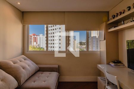 Sala de apartamento à venda com 3 quartos, 150m² em Vila Alexandria, São Paulo