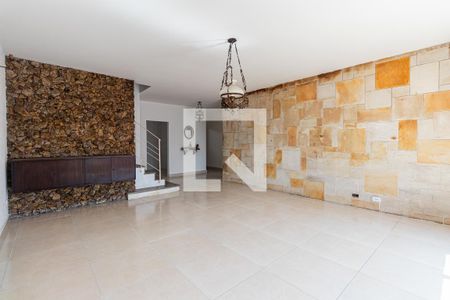 Casa à venda com 304m², 5 quartos e 3 vagasCasa 1 - Sala