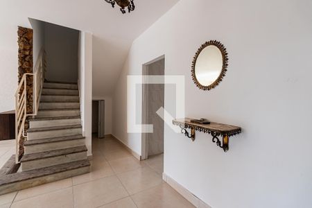 Casa à venda com 304m², 5 quartos e 3 vagasCasa 1 - Sala