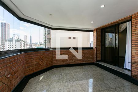 Apartamento à venda com 277m², 4 quartos e 4 vagasVaranda da Sala