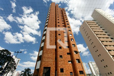 Apartamento à venda com 277m², 4 quartos e 4 vagasFachada