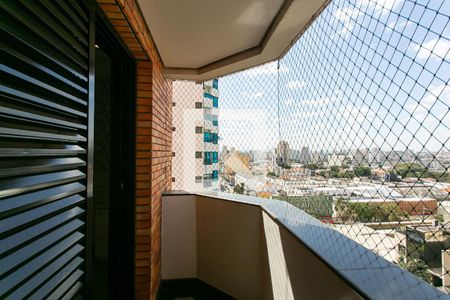 Apartamento à venda com 277m², 4 quartos e 4 vagasVaranda da Suíte 1