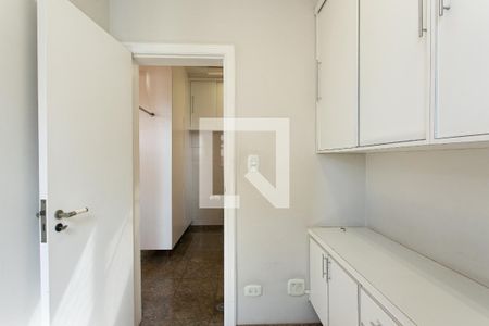 Apartamento à venda com 277m², 4 quartos e 4 vagasQuarto de Serviço