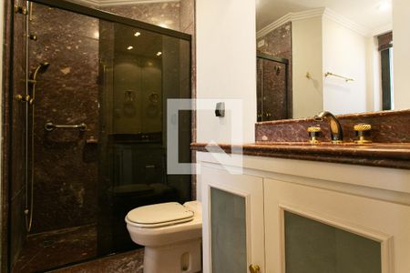 Apartamento à venda com 277m², 4 quartos e 4 vagasBanheiro da Suíte 3