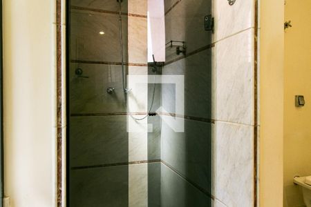 Apartamento à venda com 277m², 4 quartos e 4 vagasBanheiro da Suíte 1