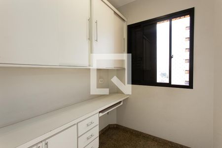 Apartamento à venda com 277m², 4 quartos e 4 vagasQuarto de Serviço