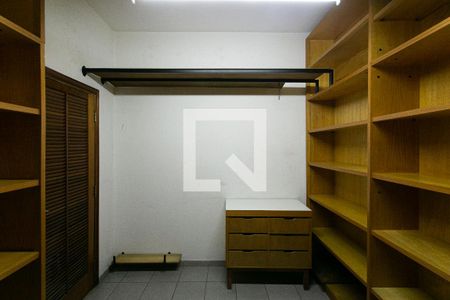 Apartamento à venda com 277m², 4 quartos e 4 vagasDepósito Privativo