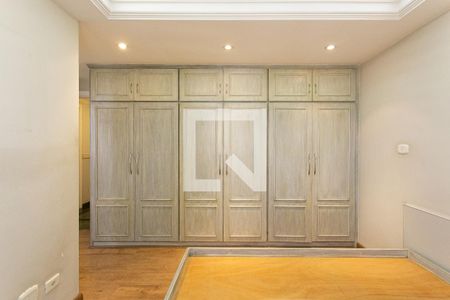 Apartamento à venda com 277m², 4 quartos e 4 vagasSuíte 2