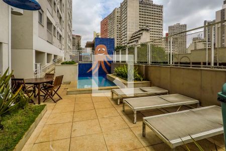Apartamento para alugar com 38m², 1 quarto e sem vagaÁrea comum - Piscina