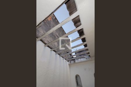 Varanda  de casa à venda com 4 quartos, 250m² em Vila Nair, São Paulo