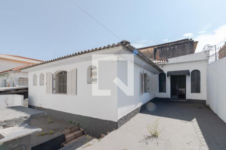 Casa à venda com 250m², 4 quartos e 1 vaga Casa à venda com 250m², 4 quartos e 1 vagaÁrea Externa