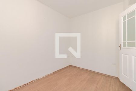 Casa à venda com 250m², 4 quartos e 1 vaga Casa à venda com 250m², 4 quartos e 1 vagaSala