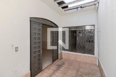 Varanda  de casa à venda com 4 quartos, 250m² em Vila Nair, São Paulo