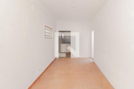 Casa à venda com 250m², 4 quartos e 1 vaga Casa à venda com 250m², 4 quartos e 1 vagaCorredor