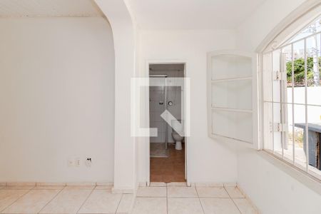 Casa à venda com 250m², 4 quartos e 1 vaga Casa à venda com 250m², 4 quartos e 1 vagaQuarto 1