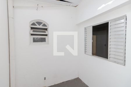 Casa à venda com 250m², 4 quartos e 1 vaga Casa à venda com 250m², 4 quartos e 1 vagaÁrea Externa