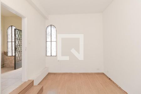 Casa à venda com 250m², 4 quartos e 1 vaga Casa à venda com 250m², 4 quartos e 1 vagaSala