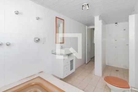 Casa à venda com 250m², 4 quartos e 1 vaga Casa à venda com 250m², 4 quartos e 1 vagaBanheiro do Quarto 3