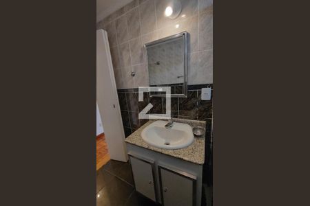 Apartamento à venda com 110m², 3 quartos e 2 vagasBanheiro da Suíte