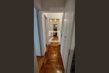 Apartamento à venda com 110m², 3 quartos e 2 vagasCorredor 