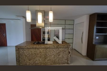 Apartamento à venda com 110m², 3 quartos e 2 vagasCozinha