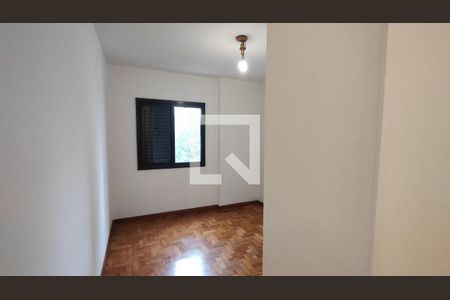 Apartamento à venda com 110m², 3 quartos e 2 vagasQuarto 2