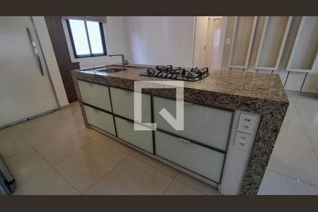 Apartamento à venda com 110m², 3 quartos e 2 vagasCozinha