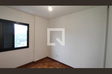 Apartamento à venda com 110m², 3 quartos e 2 vagasQuarto 2