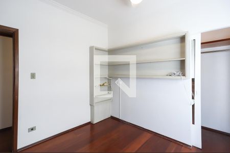 Quarto 1 de apartamento à venda com 3 quartos, 204m² em Jardim Paulista, São Paulo