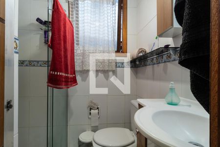 Banheiro de casa para alugar com 6 quartos, 140m² em Cerqueira César, São Paulo