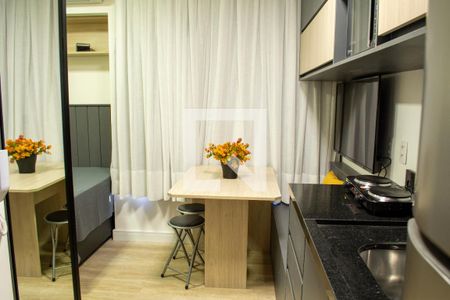 Studio para alugar com 18m², 1 quarto e sem vaga Studio para alugar com 18m², 1 quarto e sem vagaKitnet